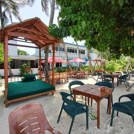 ホテル Batuta Maldives Surf View スルスドゥー エクステリア 写真