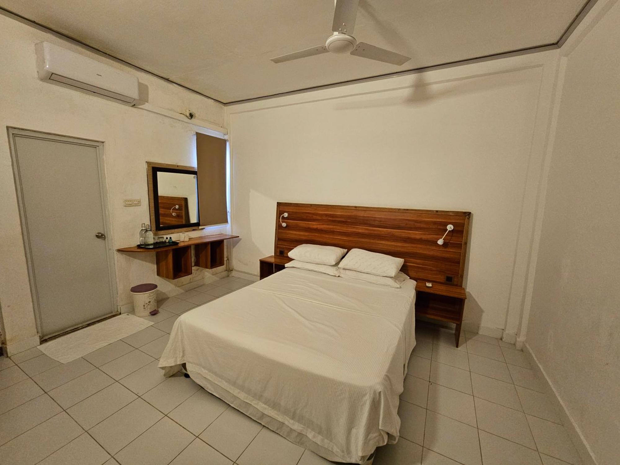 ホテル Batuta Maldives Surf View スルスドゥー 部屋 写真