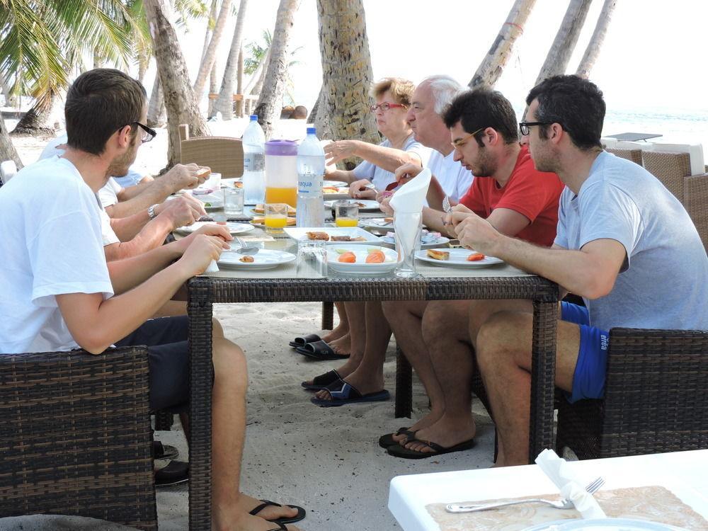 ホテル Batuta Maldives Surf View スルスドゥー エクステリア 写真