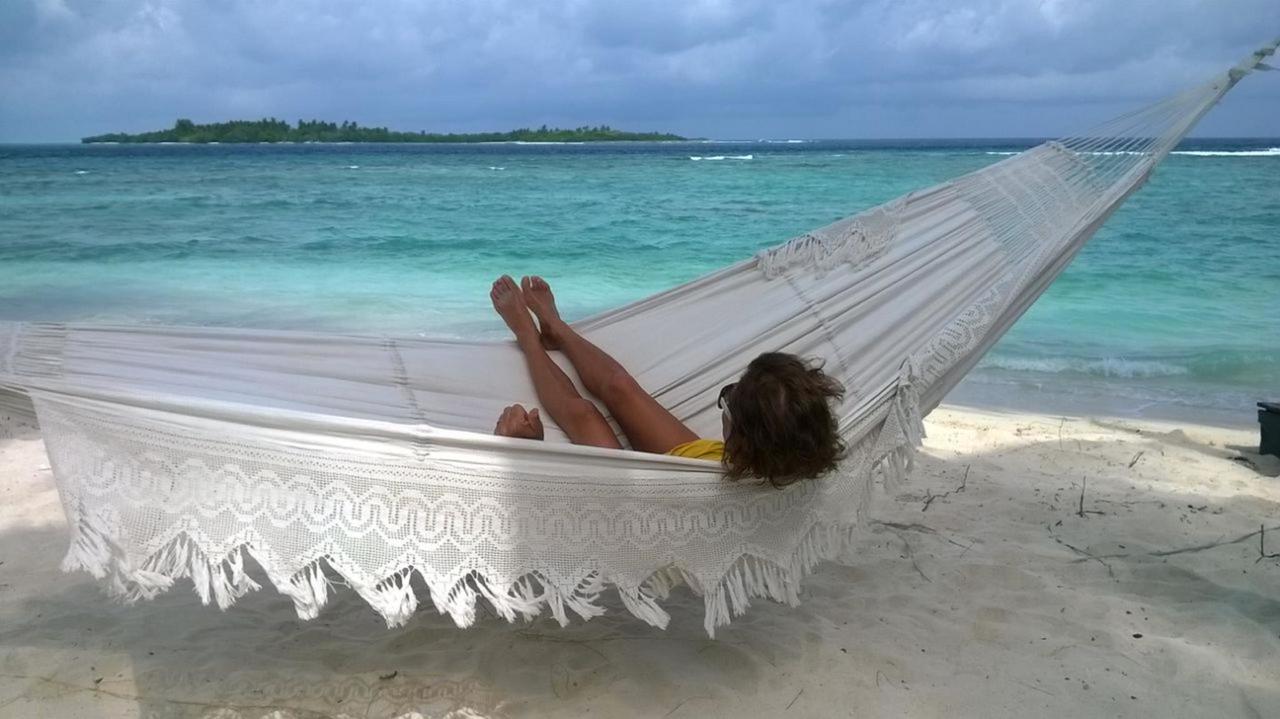 ホテル Batuta Maldives Surf View スルスドゥー エクステリア 写真