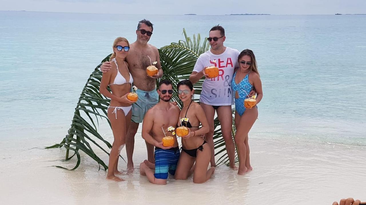 ホテル Batuta Maldives Surf View スルスドゥー エクステリア 写真